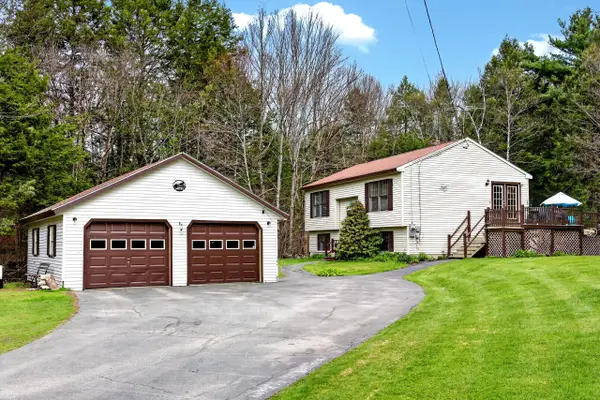 48 Hemlock Ridge Road, Chelsea, ME 04330