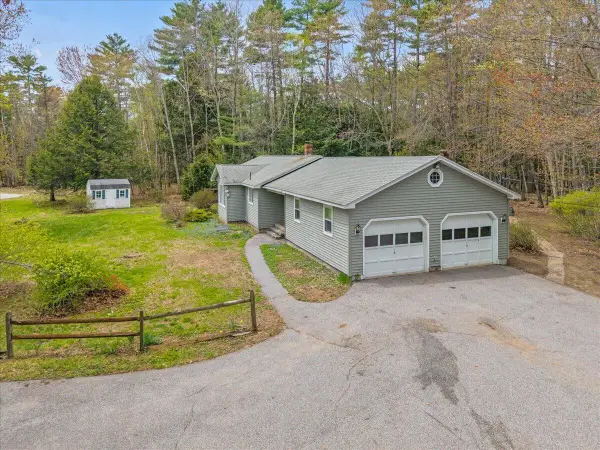 157 Long Plains Road, Buxton, ME 04093
