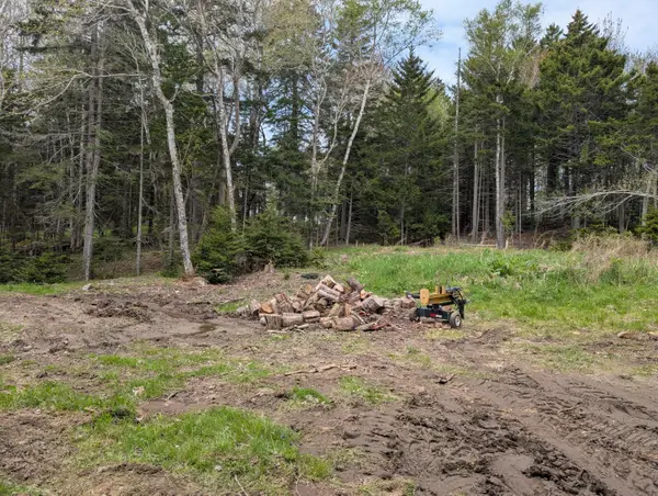 752 Hendricks Hill Road, Southport, ME 04576