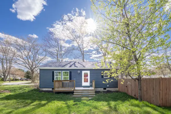 7 Davis Street, Brunswick, ME 04011