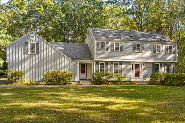 98 Harborview Drive, Yarmouth, ME 04096