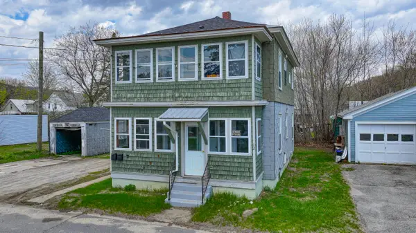 12 Brown Street, Mexico, ME 04257