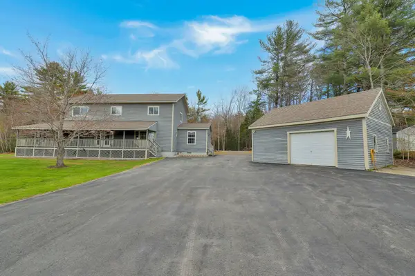 198 Ridge Road, Peru, ME 04290