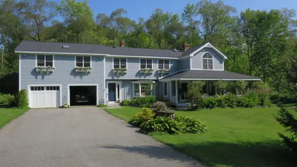11 Baker Road, Winterport, ME 04496