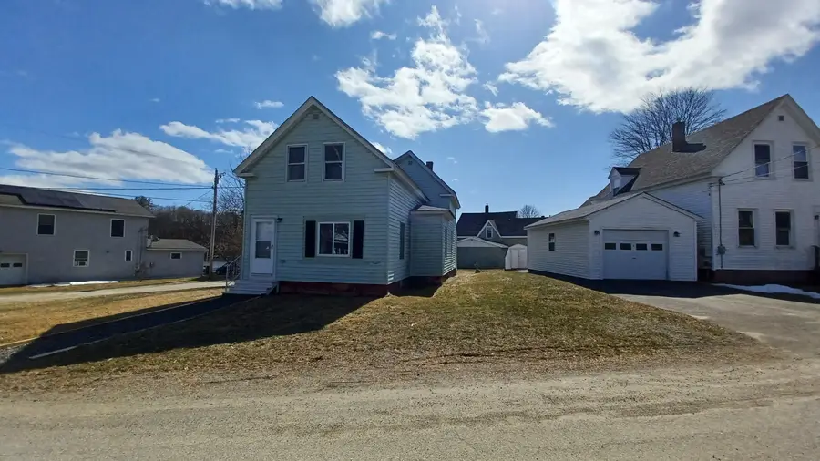 1 Pleasant Street #1, Fairfield, ME 04937 - #3