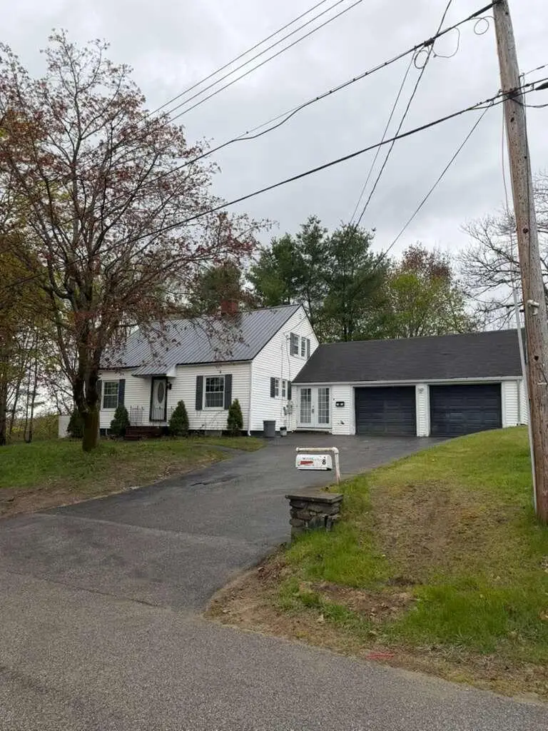 8 Free Street, Jay, ME 04239 - #1
