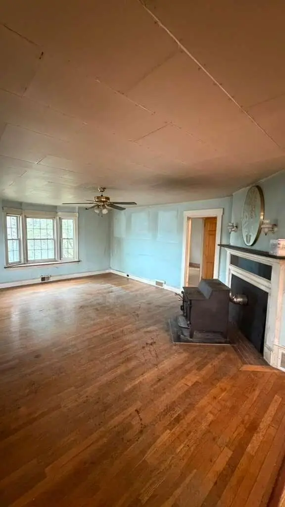 8 Free Street, Jay, ME 04239 - #3