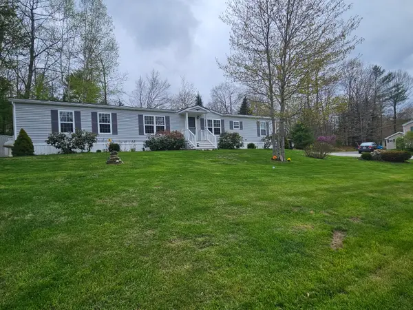 4 Hilltop Court, Turner, ME 04282