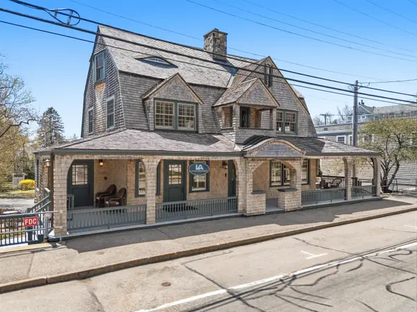 439 York Street, York, ME 03909