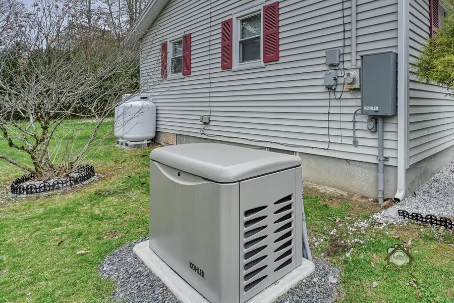 18 Burke Street, Farmingdale, ME 04344 - #3