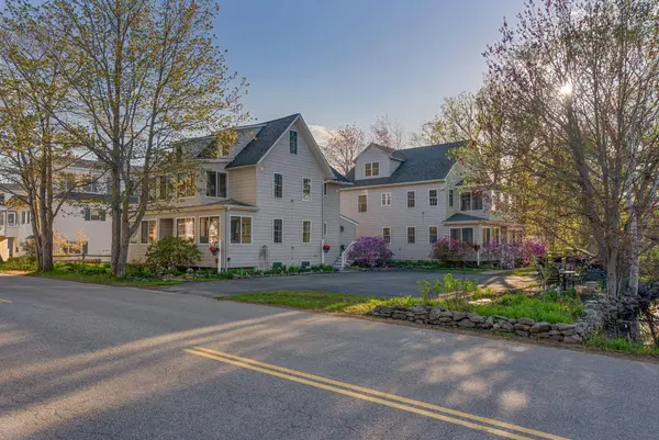 170 W Grand Avenue, Old Orchard Beach, ME 04064