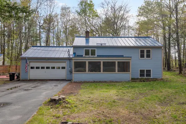 49 Mary Lane, Oakland, ME 04963