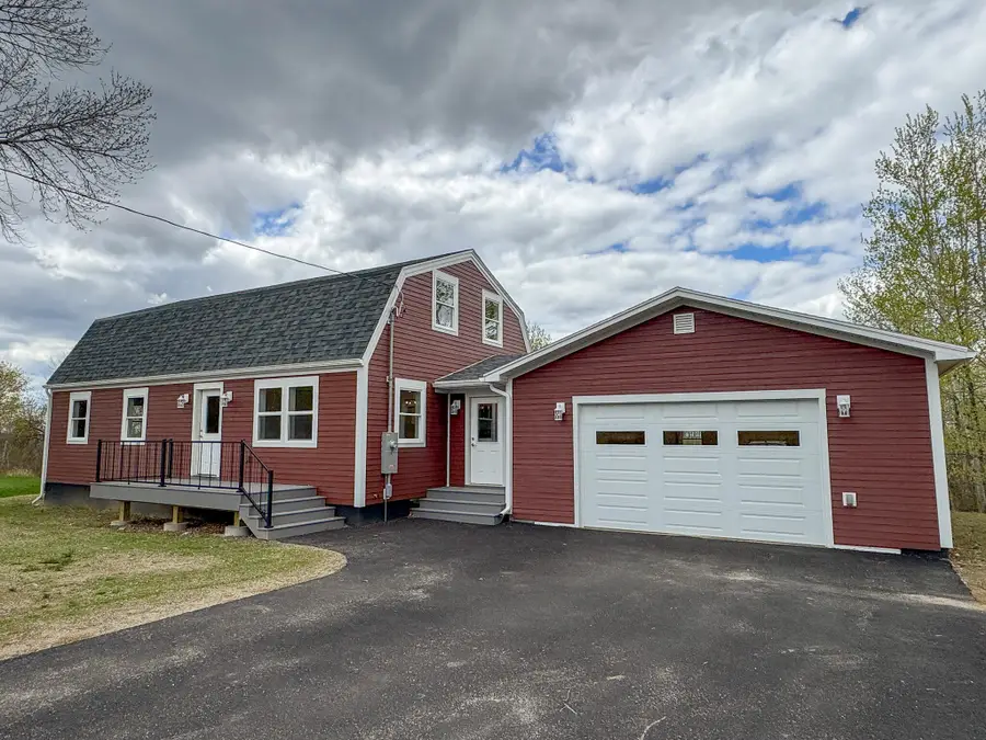 489 Enfield Road, Lincoln, ME 04457 - #3