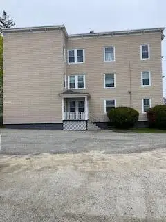 7 Shawmut Street #4, Lewiston, ME 04240