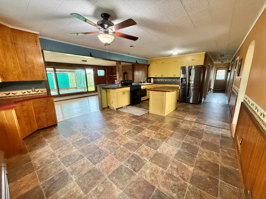 282 N Parish Road, Turner, ME 04282 - #3