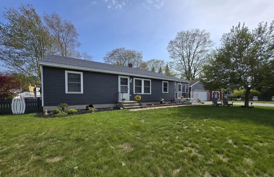 16 Kyle Street, Brunswick, ME 04011 - #2