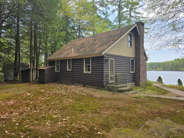 158 Pine Point Road, Oxford, ME 04270