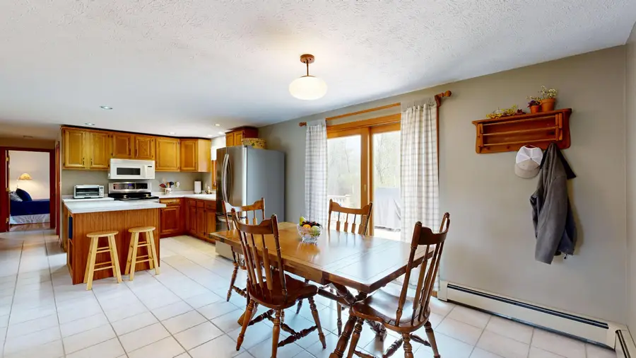 17 Orchard Circle, Lewiston, ME 04240 - #3