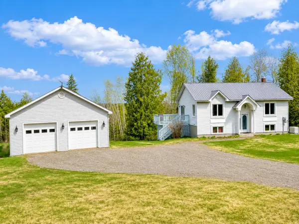 134 Mcdonald Road, Castle Hill, ME 04757