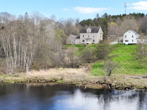 4 Elliot Street, Machias, ME 04654