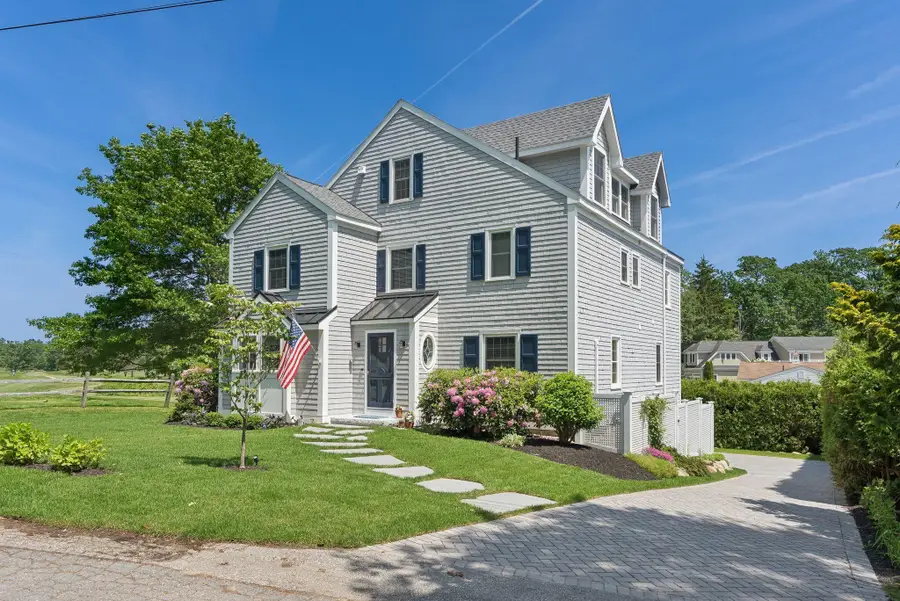 9 Oak Street, Kennebunk, ME 04043 - #2