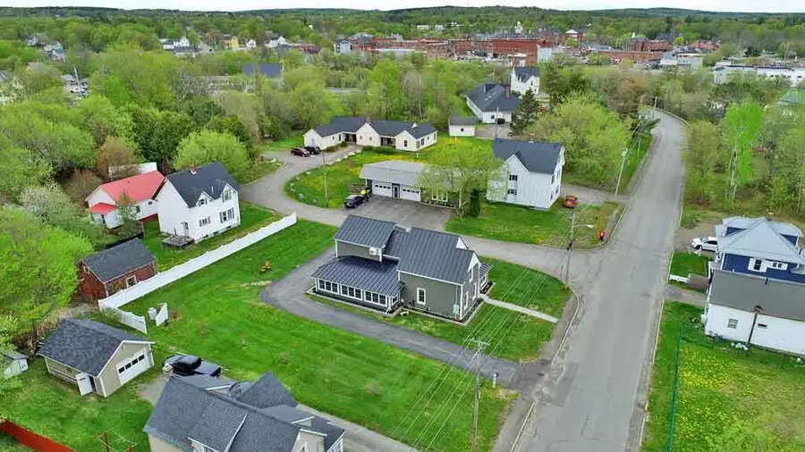 23 Mill Street, Houlton, ME 04730 - #3