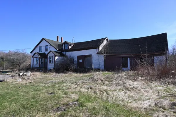4315 Airline Road, Wesley, ME 04686
