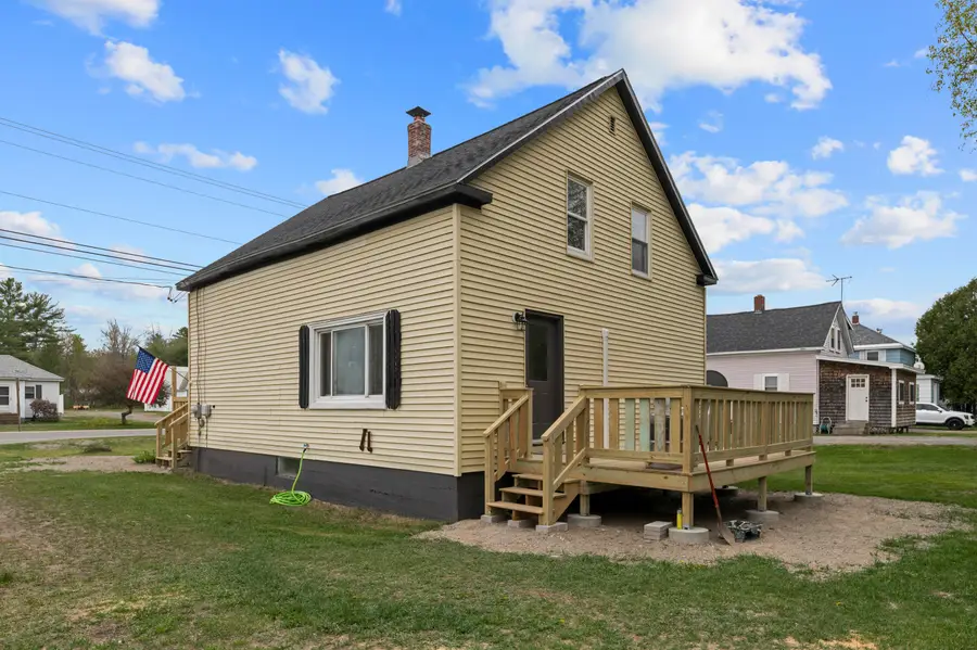 15 Lagrange Road, Howland, ME 04448 - #3