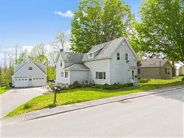 60 Heath Street, Oakland, ME 04963