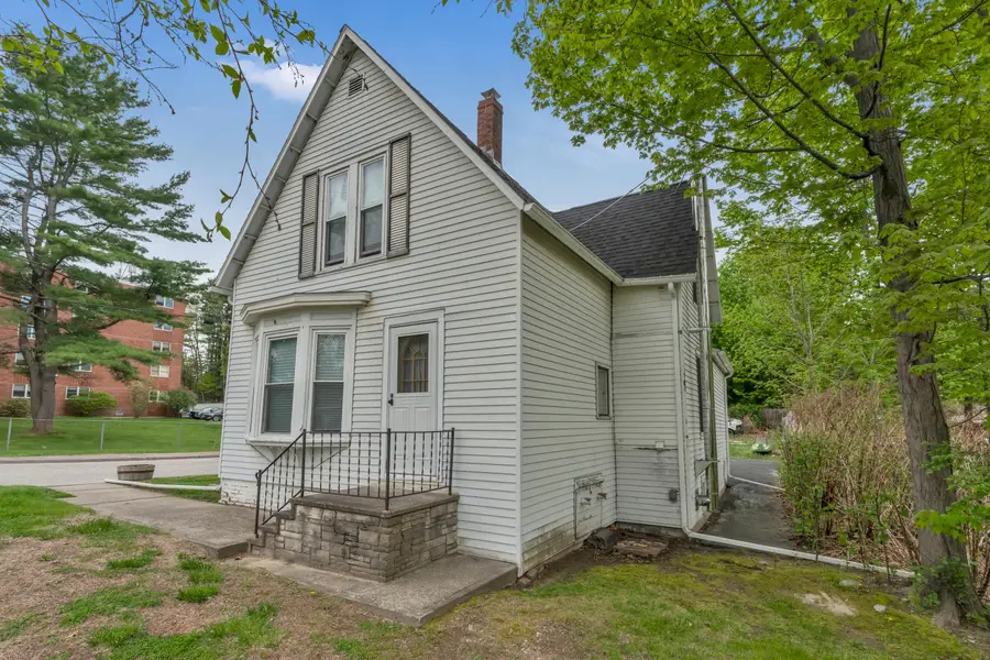 3 Harvard Street, Auburn, ME 04210 - #2