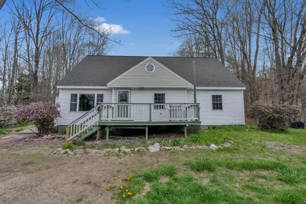 270 Hebron Road, Paris, ME 04281