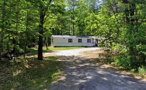 232 Berry Road, Wayne, ME 04284