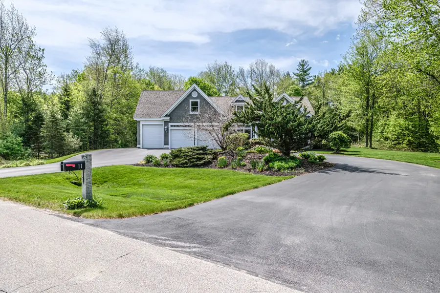 11 Silver Brook Circle, Scarborough, ME 04074 - #3