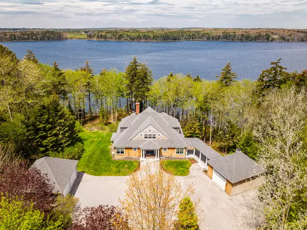 127 Treasure Point Road, Saint George, ME 04860