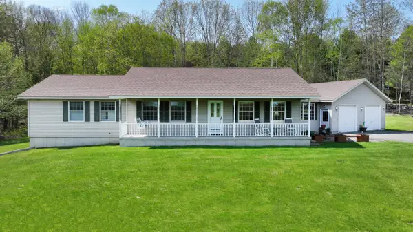 1000 Franklin Road, Jay, ME 04239