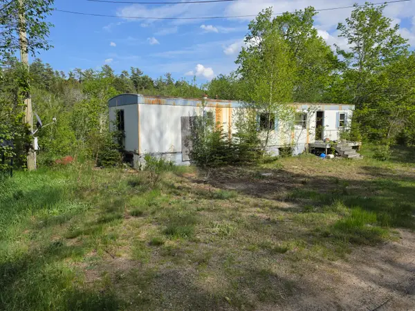 44 Middle Street, Pembroke, ME 04666