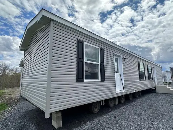7 Marc Drive, Lisbon, ME 04252