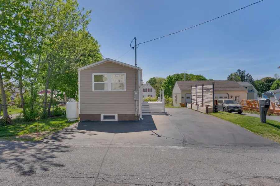 31 Spruce Street, Rockland, ME 04841 - #3