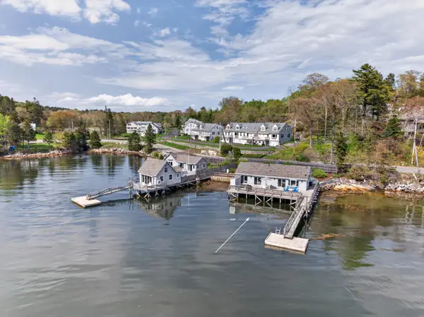 76 West Street, Boothbay Harbor, ME 04538