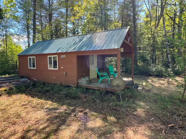 873 N Main Street, Mattawamkeag, ME 04459