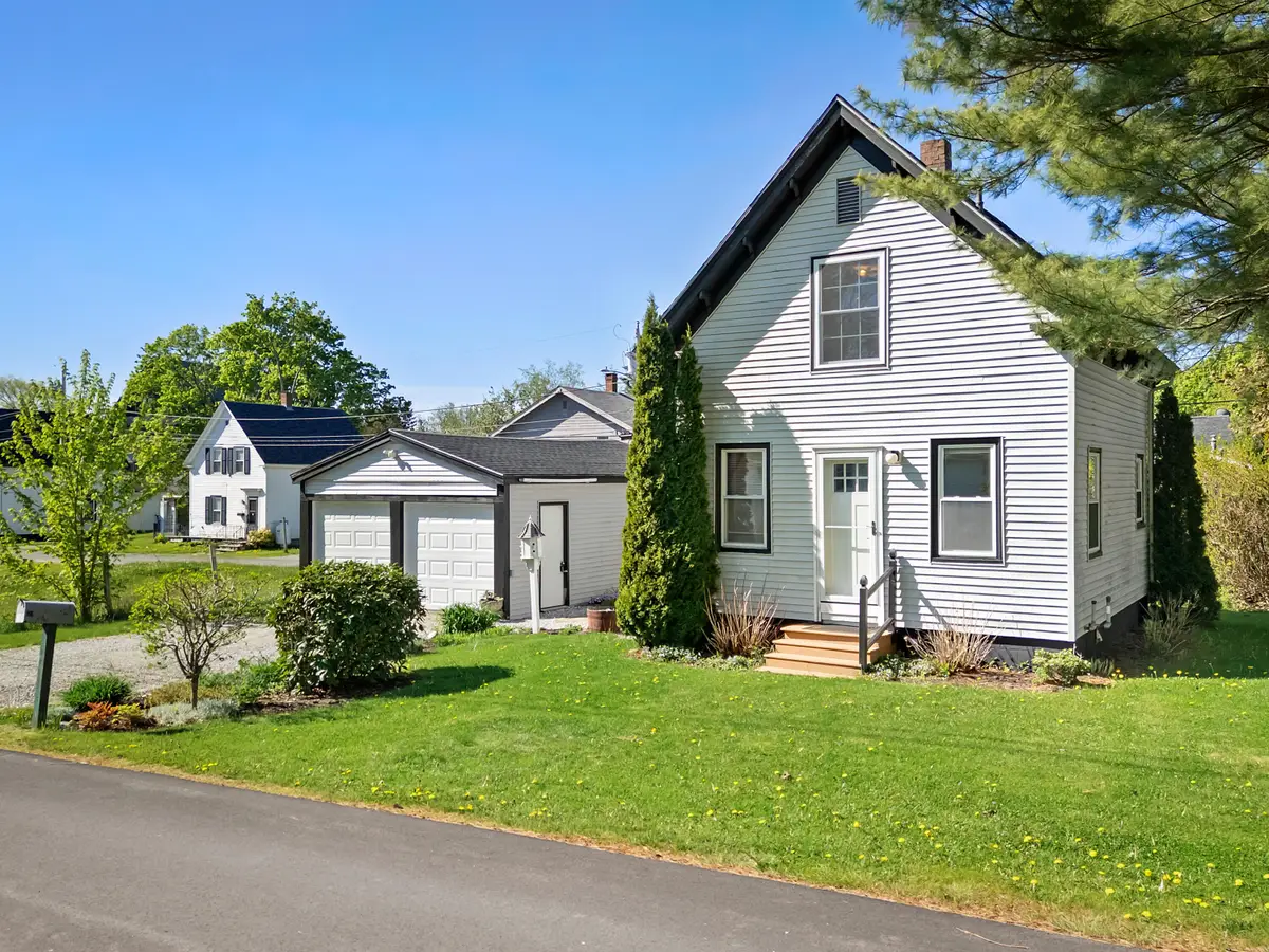 30 Admontem Avenue, Rockland, ME 04841 - #1