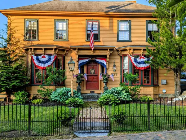 228 Main Street, Wiscasset, ME 04578