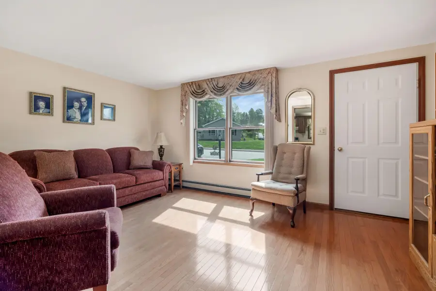 28 Saint Patrick Avenue, Lewiston, ME 04240 - #3
