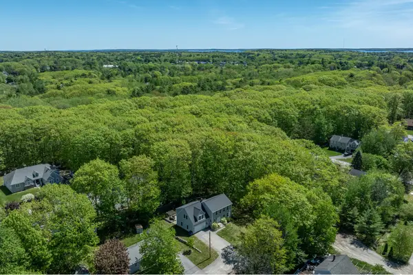 28 Woodbury Street, Portland, ME 04103