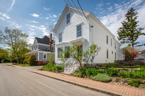25 School Street, Brunswick, ME 04011