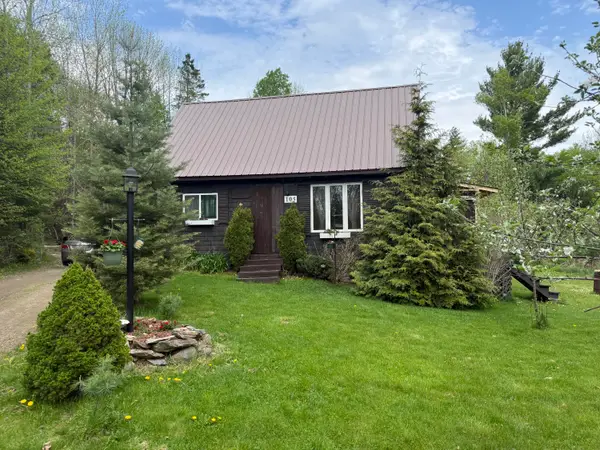 105 Cross Road, Stetson, ME 04488