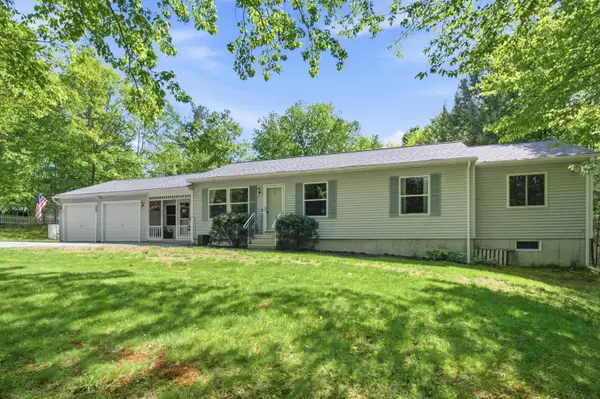 131 Center Bridge Road, Turner, ME 04282
