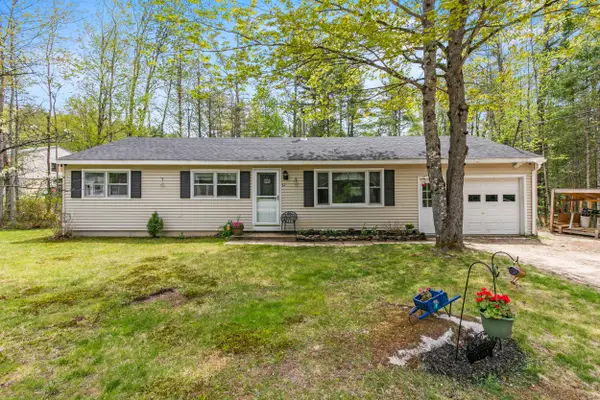 82 Oak Hill Road, Otisfield, ME 04270