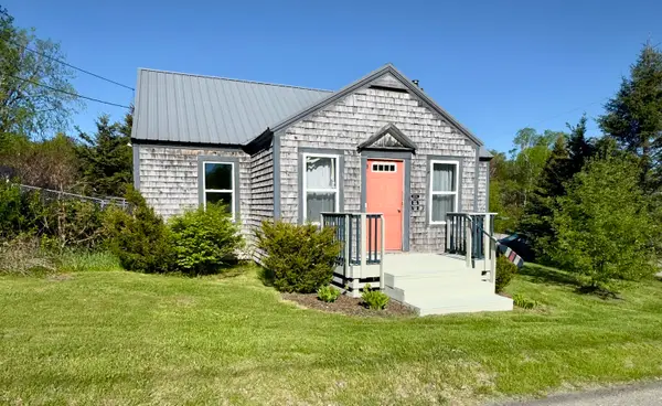 2 Dresner Street, Eastport, ME 04631