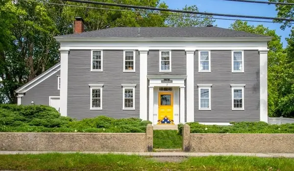 7 Storer Street, Kennebunk, ME 04043